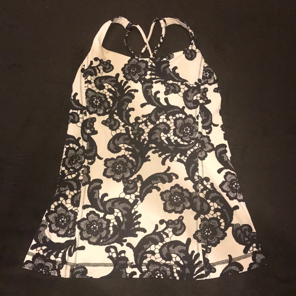 Lululemon White & Black Floral Lace Look Tank Sz 2